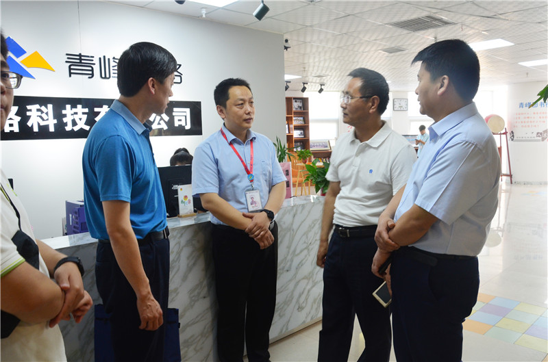 熱烈歡迎安陽市委統(tǒng)戰(zhàn)部副部長(zhǎng)李春喜一行蒞臨我司參觀！